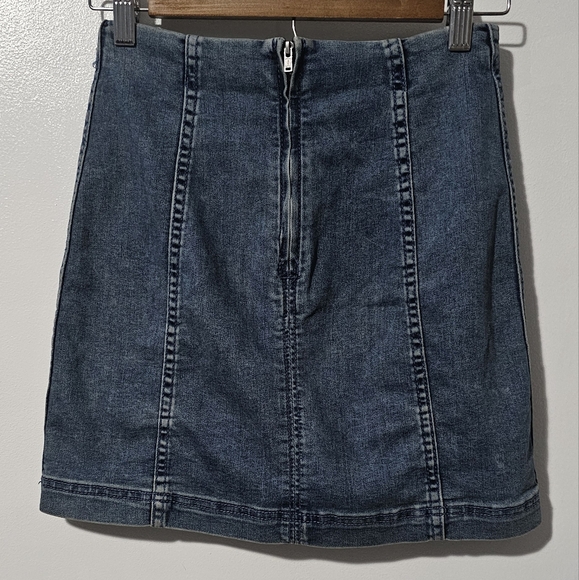 Free People | Modern Femme Denim Mini Skirt in Faded Indigo - Picture 3 of 5